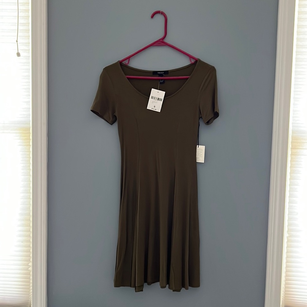 Olive Green Dress. Forever 21. Size Small. Never worn